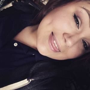 Meet your Posher, Selena